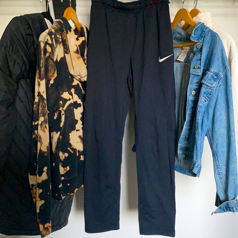 Black Nike sweats size S NWOT